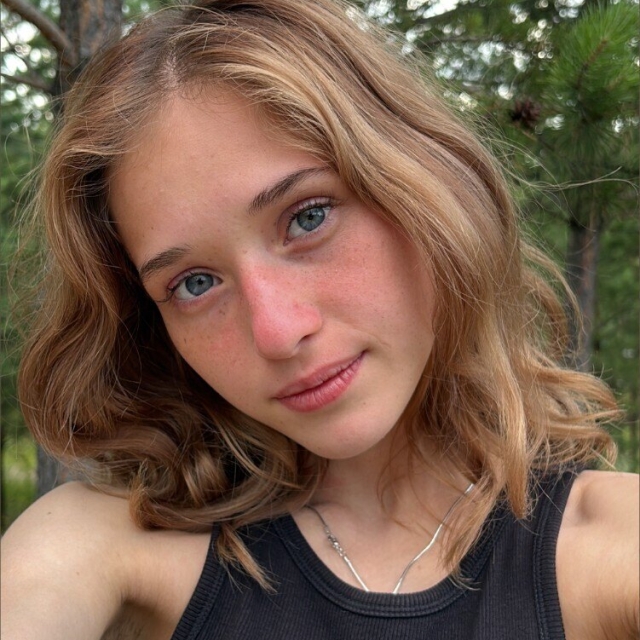 crazyfrogmia - OnlyFans creator
